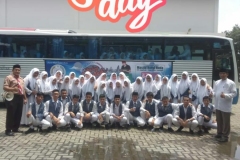 Pemberangkatan-peserta-mabit-1